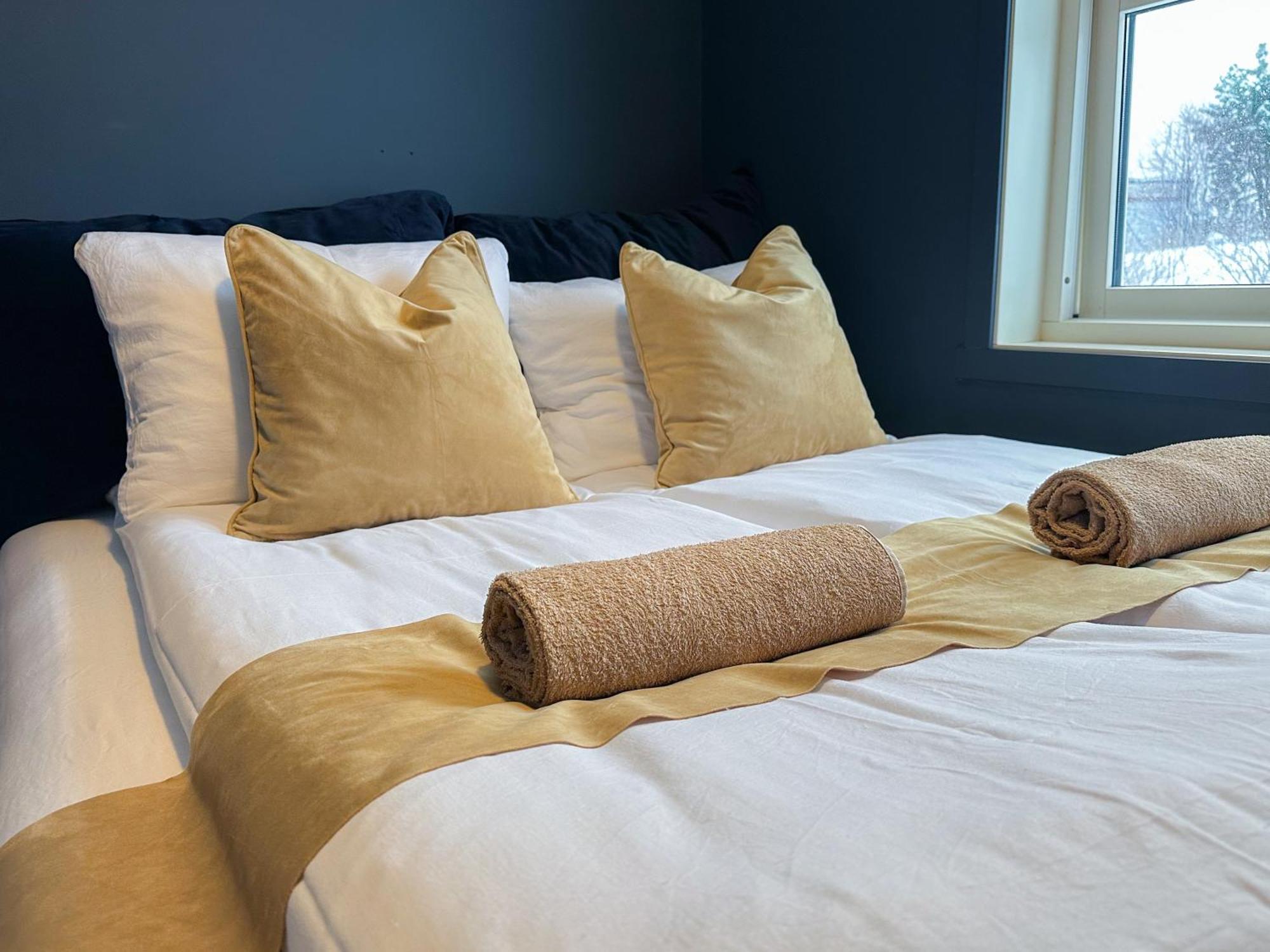 Ferienwohnung For Groups & Families - Free Parking & Near Attractions Tromsø Exterior foto